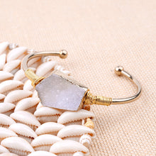 Load image into Gallery viewer, Raw Natural Cluster Crystal Bracelet
