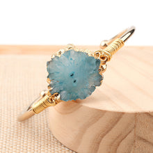 Load image into Gallery viewer, Raw Natural Cluster Crystal Bracelet
