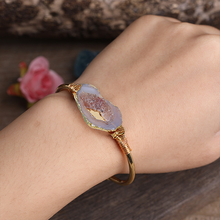 Load image into Gallery viewer, Raw Irregular Crystal Bracelet
