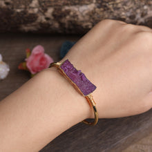 Load image into Gallery viewer, Raw Natural Crystal Bracelet
