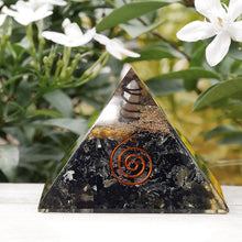 Load image into Gallery viewer, Black Tourmaline Power Pyramid
