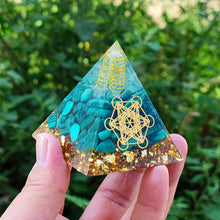 Load image into Gallery viewer, Malachite Orgone Pyramid
