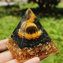Load image into Gallery viewer, Lotus Pyramid | Obsidian Guiding
